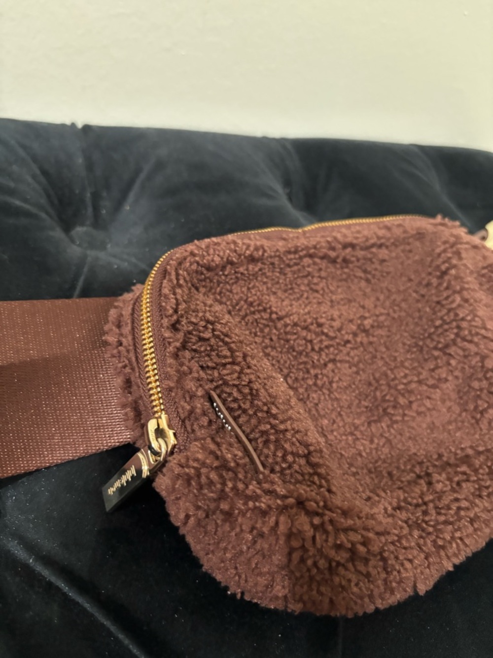 lululemon athletica Brown Sherpa Belt Bag - Picture 3 of 6